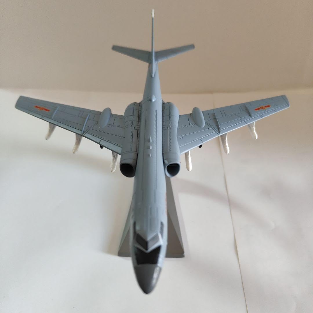 絶対希少 1/144 中国人民解放軍 轟炸６（Ｈ６）大型爆撃機 完全金属製 絶対希少 1/144 中国人民解放軍 轟炸6（H6）大型爆撃機 完全
